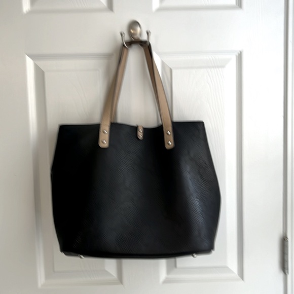 Charming Charlie Leather Purse With Detachable Small Bag - Picture 3 of 13